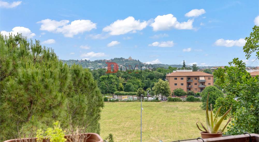 Vista terrazzino soggiorno