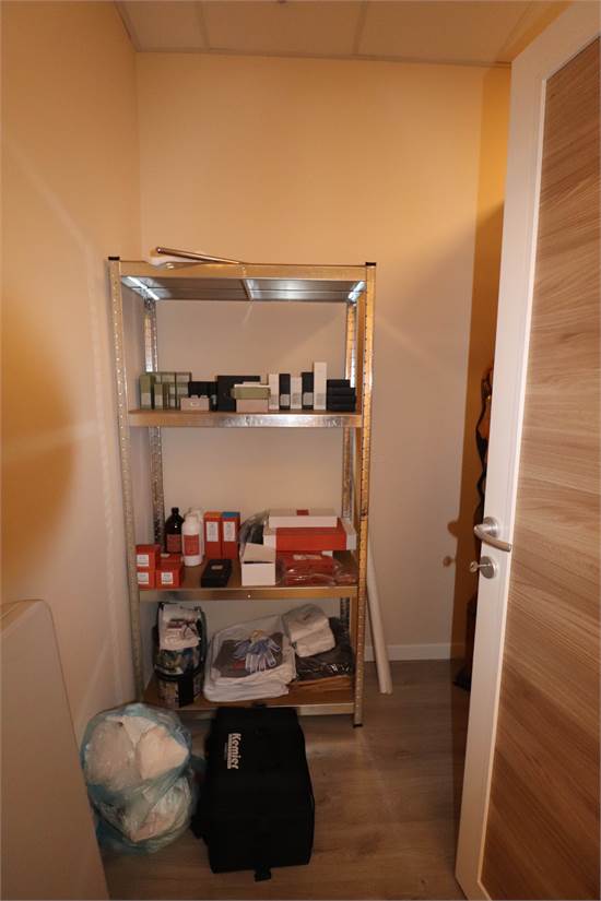 Photo 12