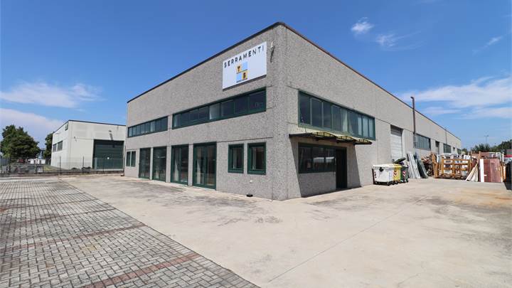 Office в аренда для Porto Mantovano