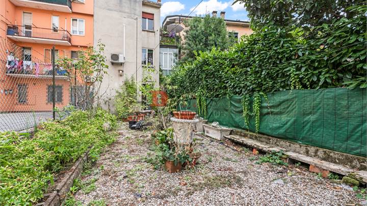 Palazzo / Palazzin for sale in Mantova