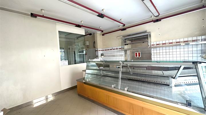Tienda en renta la Mantova