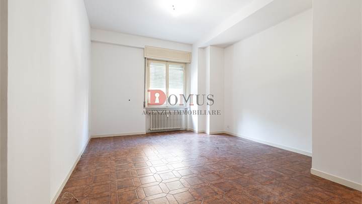 Quadrilocale con garage