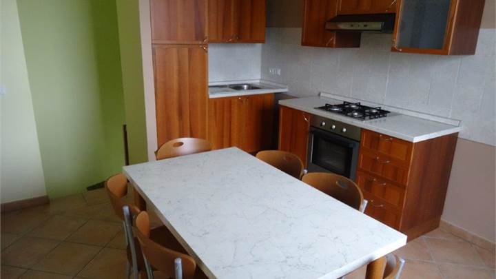 2 bedroom apartment в аренда для Curtatone