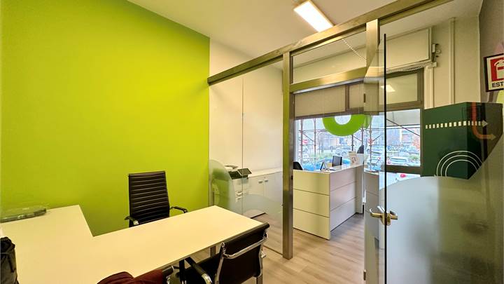 Büro zu miete in Mantova