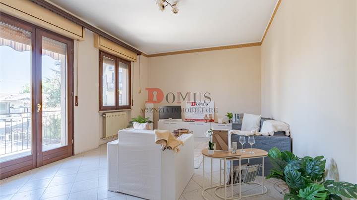 3 camere, 2 bagni, garage e posto auto