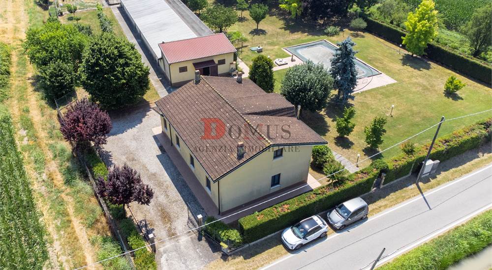 Villa dal drone